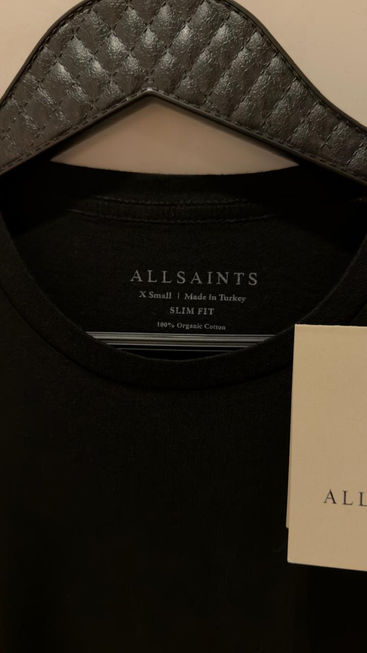 Camiseta All Saints