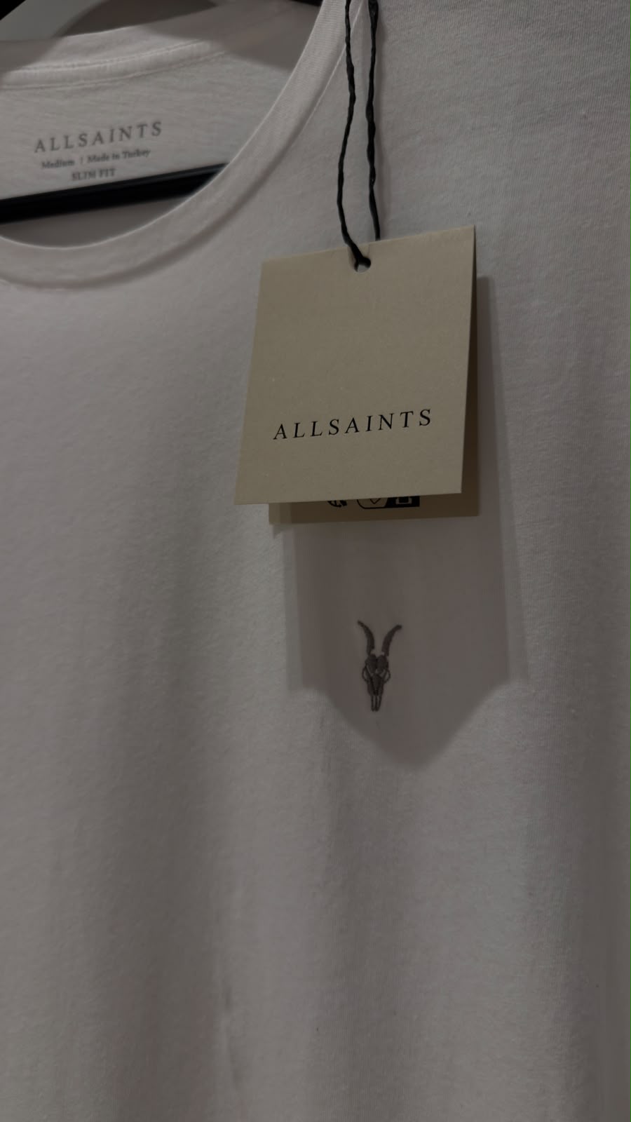 Camiseta All Saints