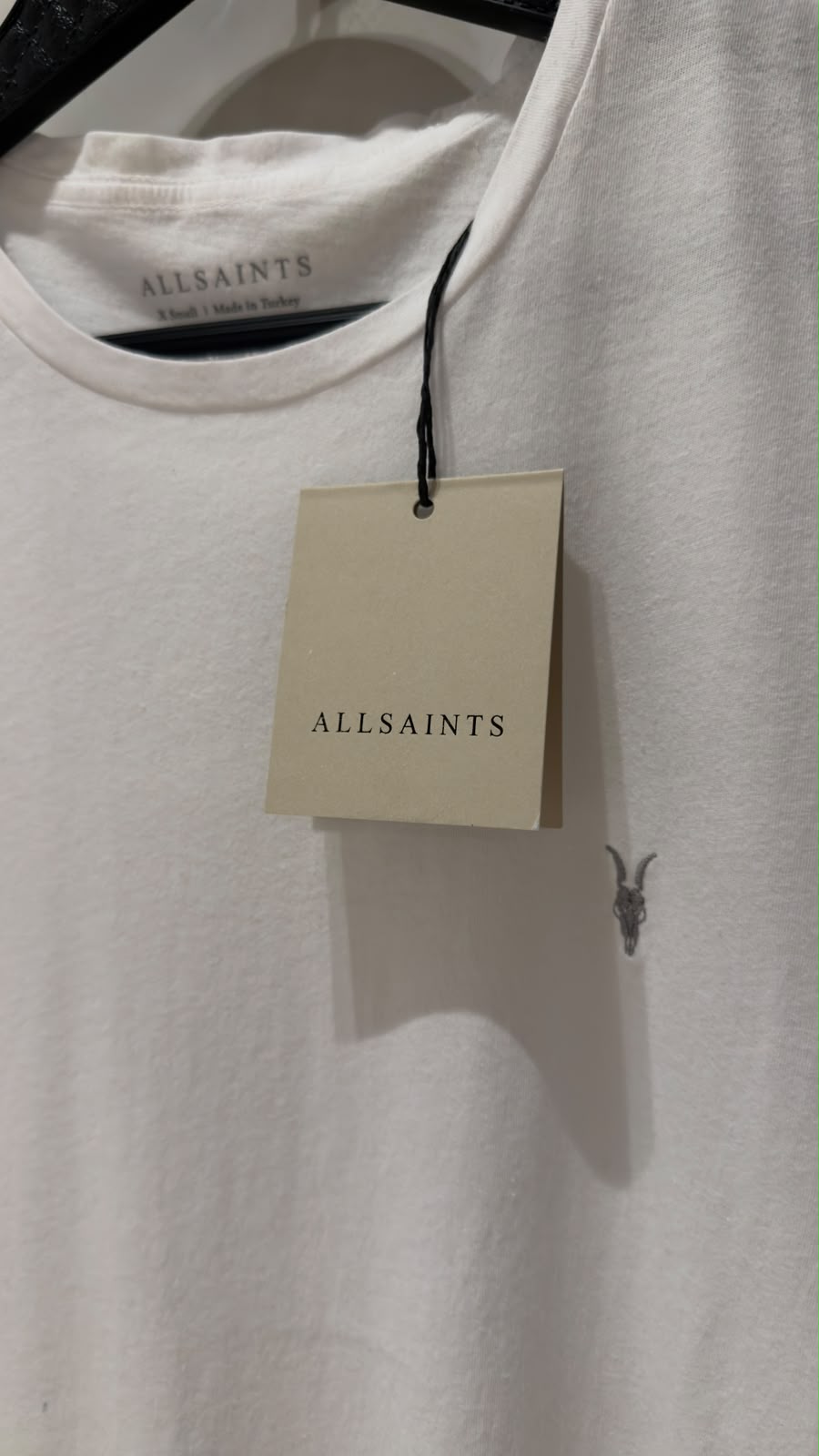 Camiseta All Saints