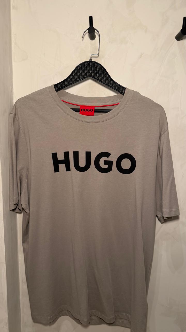 Camiseta Hugo