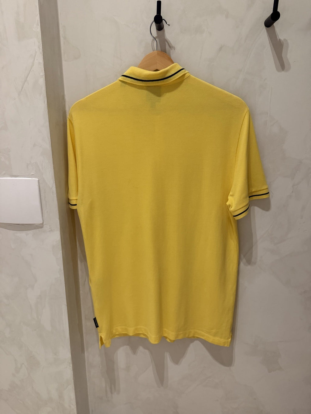 Armani Exchange Polo Amarela