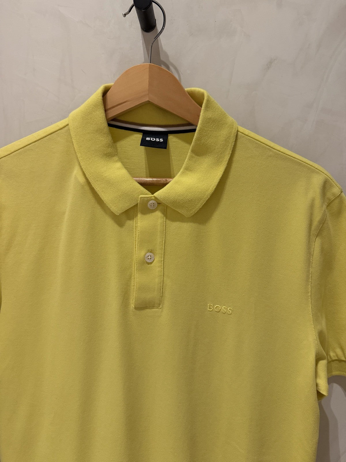BOSS Polo Amarela