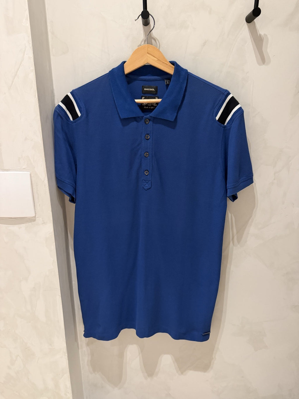 Diesel Polo Azul Ombros