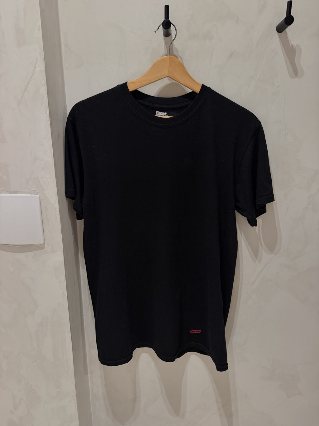 Supreme Preta Box Logo