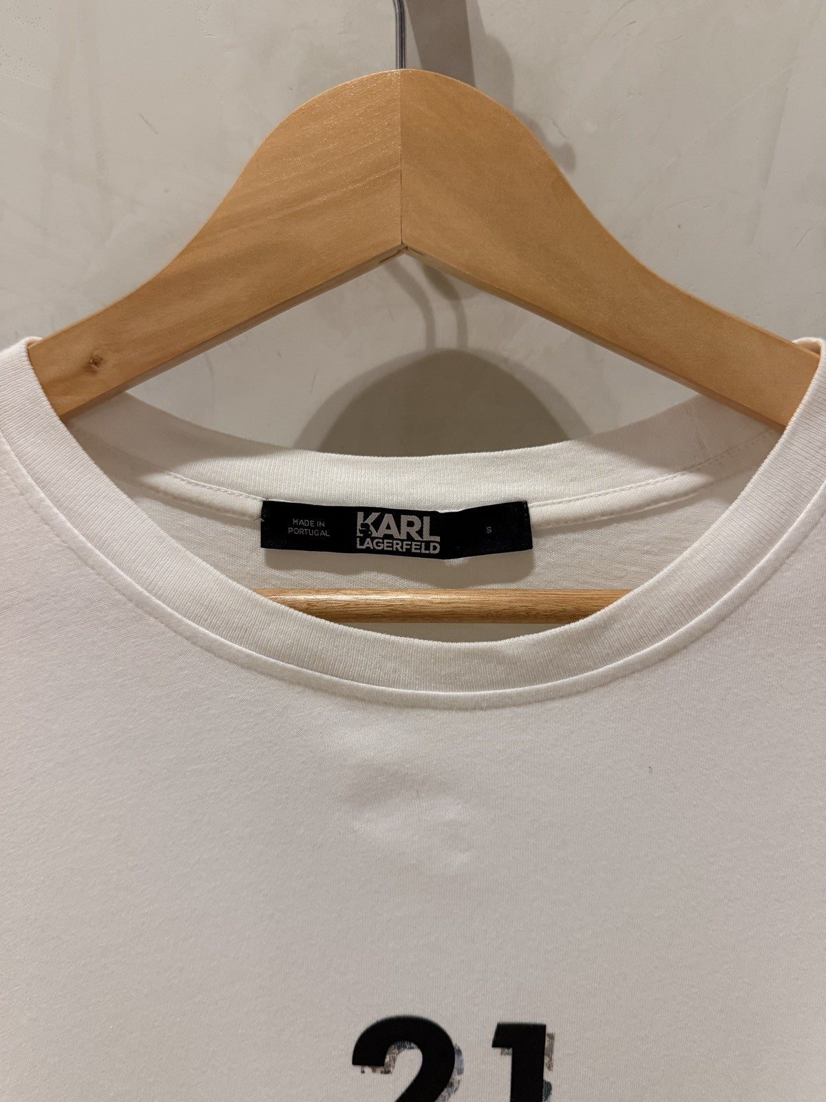 Karl Lagerfeld Branca Paris