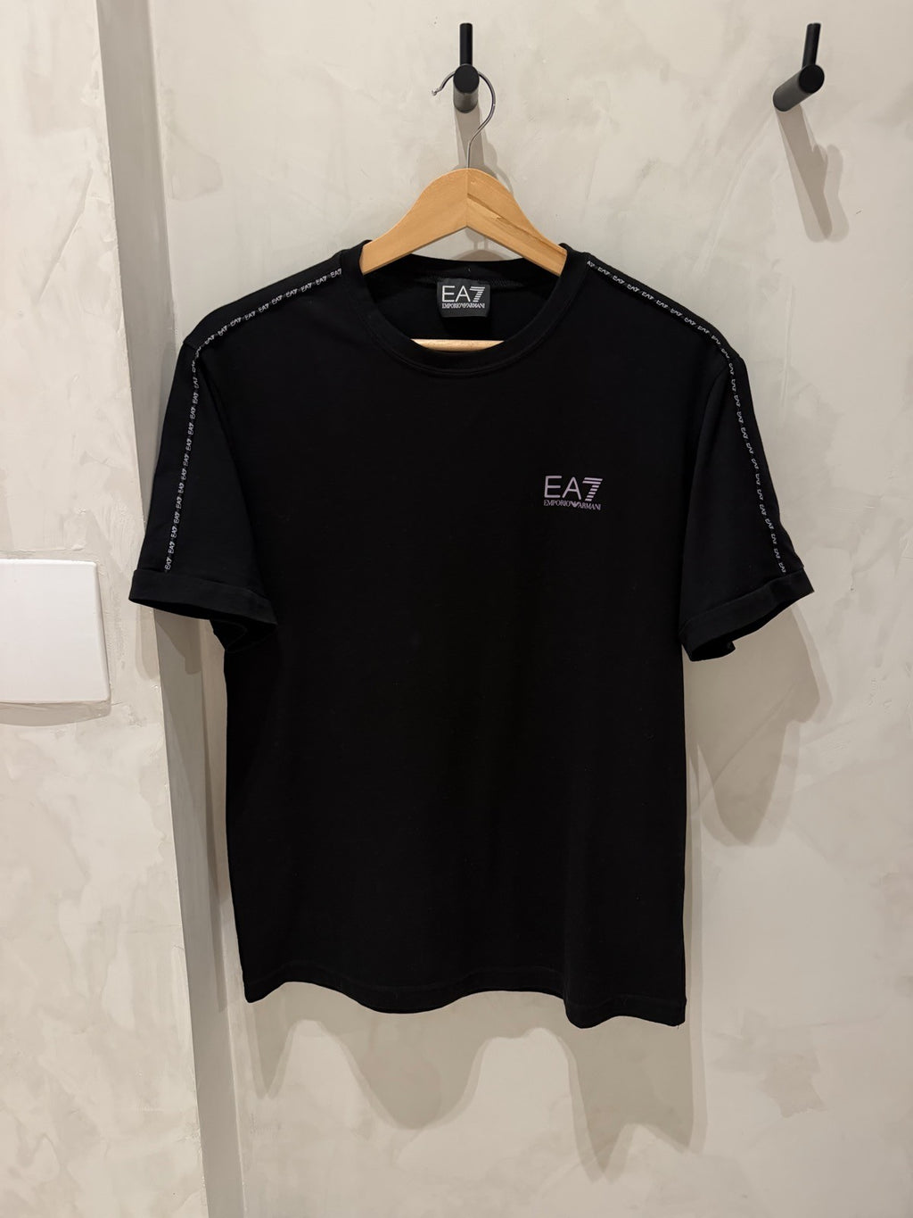 EA7 Preta Fita Lateral