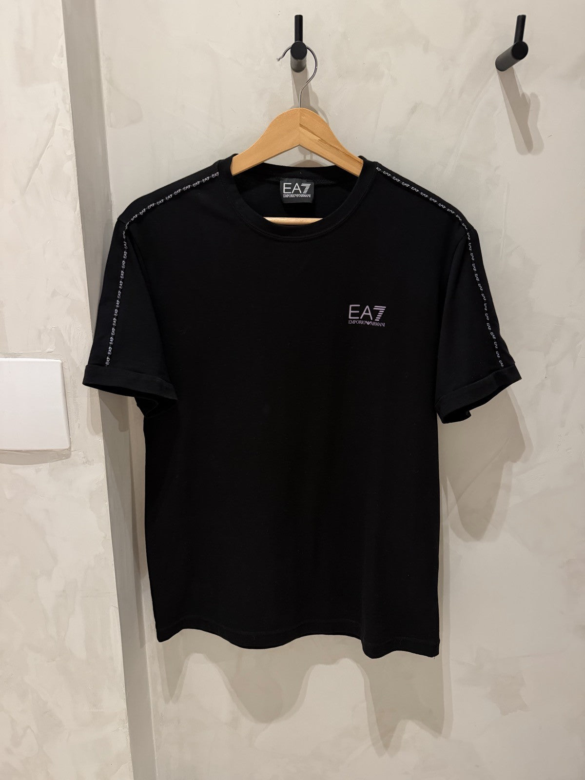 EA7 Preta Fita Lateral