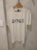 BOSS Branca Letras Azuis