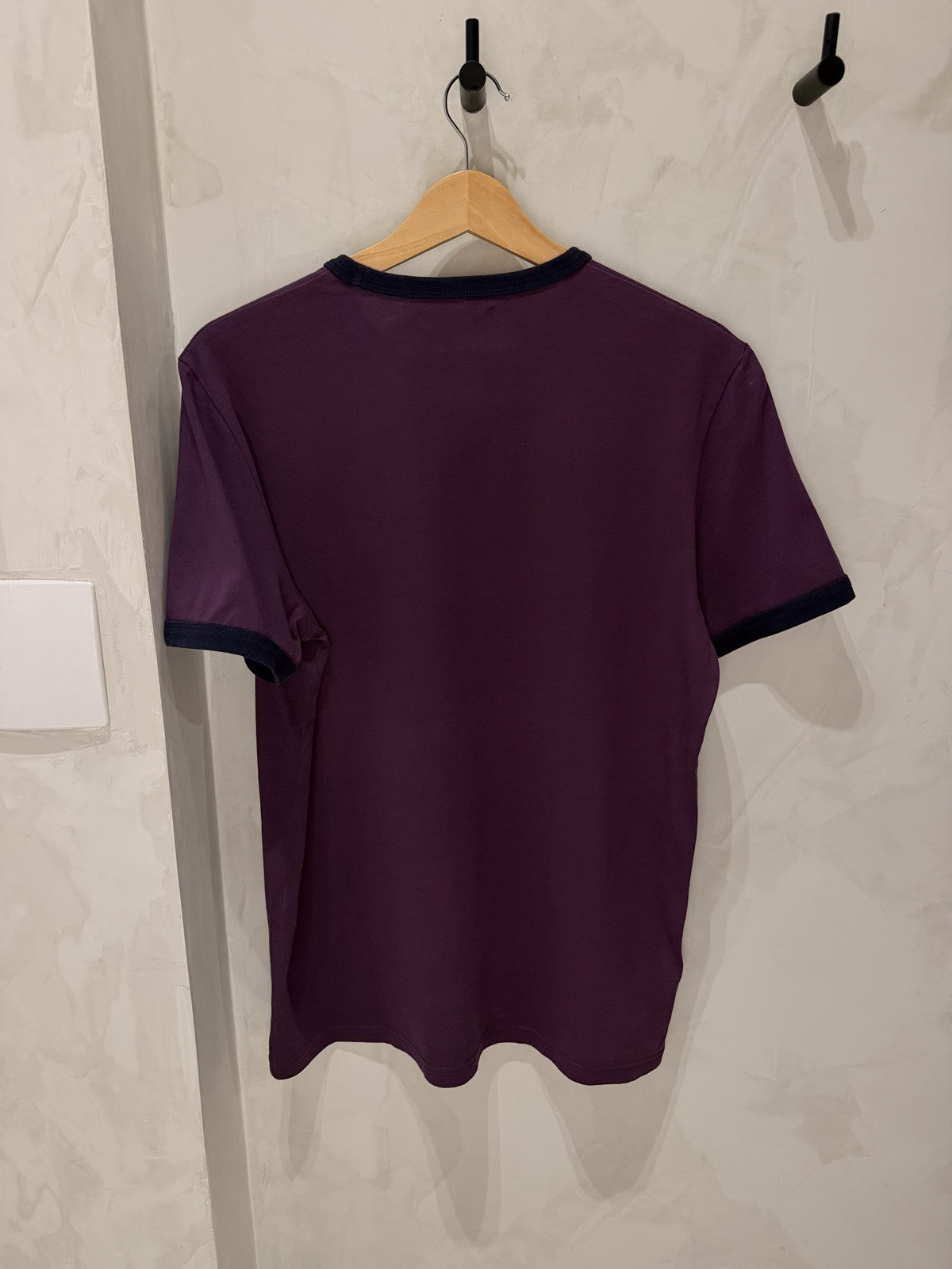 Fred Perry Roxa