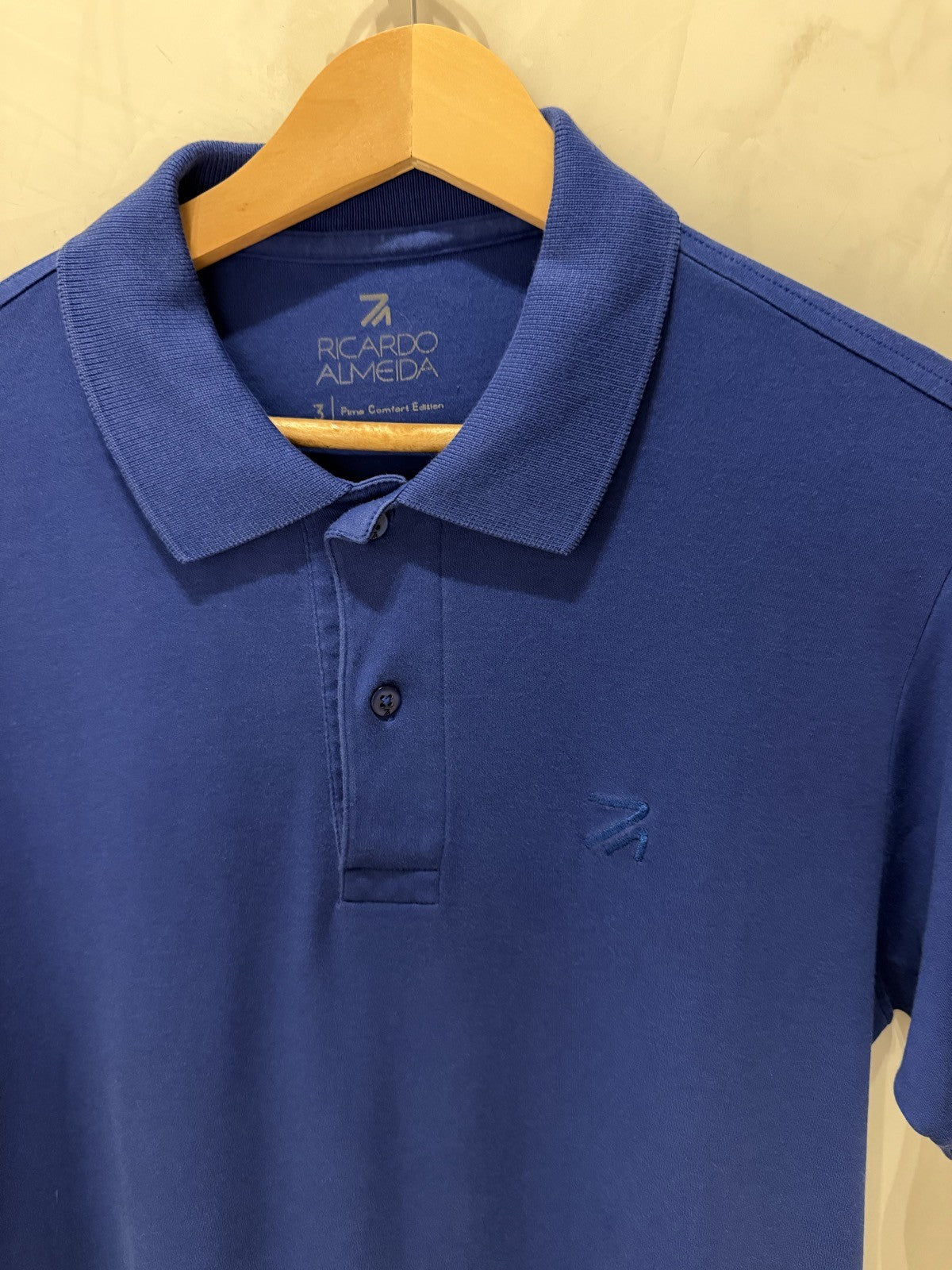 Ricardo Almeida Polo Azul