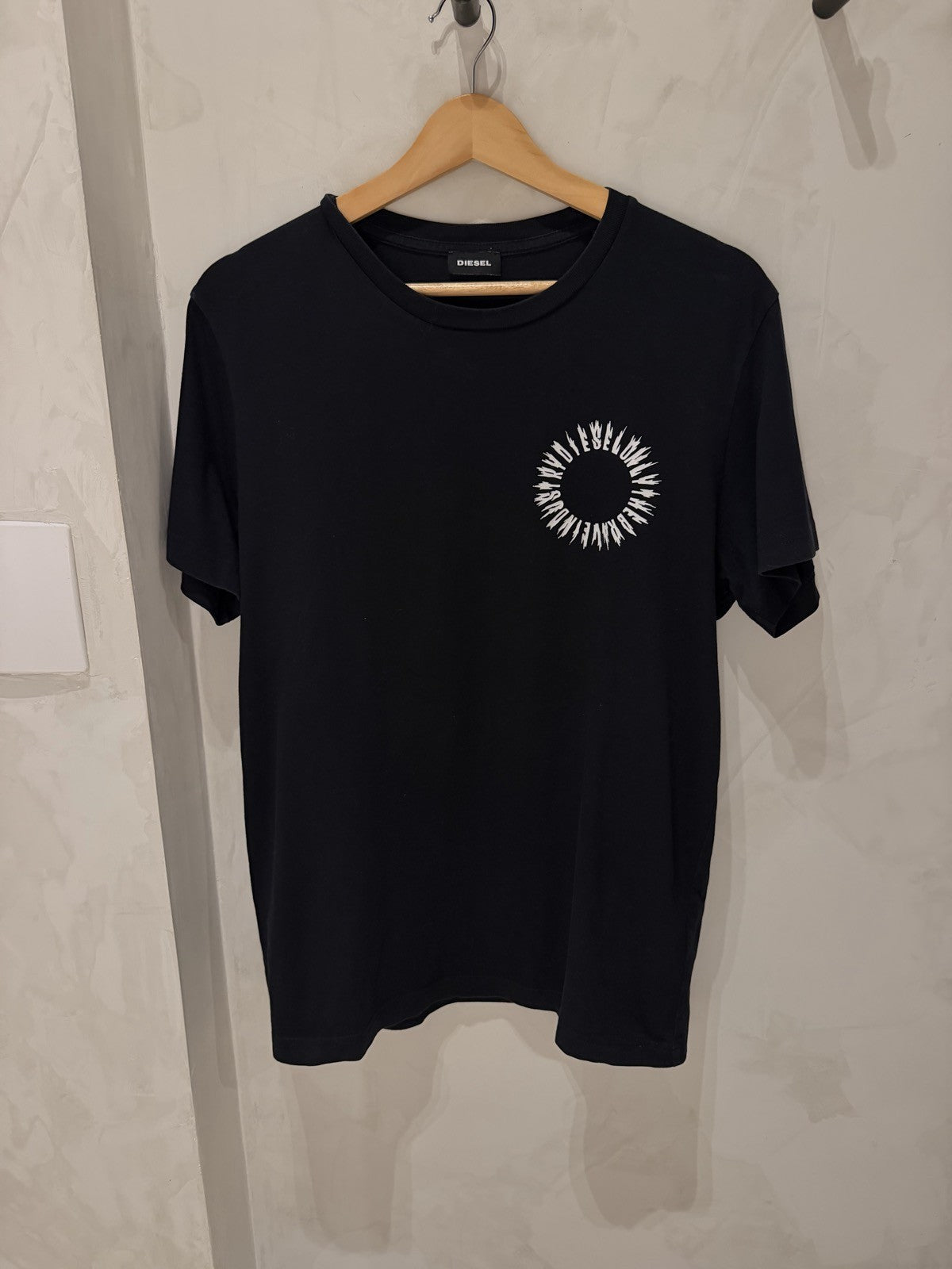 Diesel Preta Anel Branco